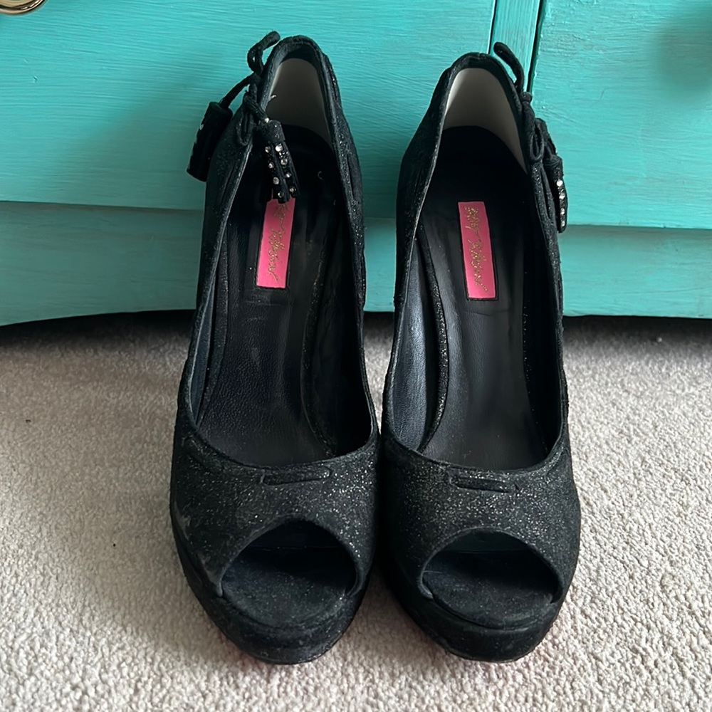 Retro Betsy black with silver sparkle, high-heeled, open toe shoes